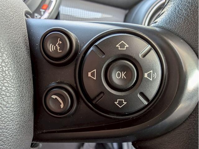 MINI クーパーD 純正HDDナビ バックカメラ 前後コーナーセンサー マルチファンクションステアリング アイドリングストップ 横滑り防止 オートライト レインセンサー コンフォートアクセス ETC アンビエントライト(35枚目)