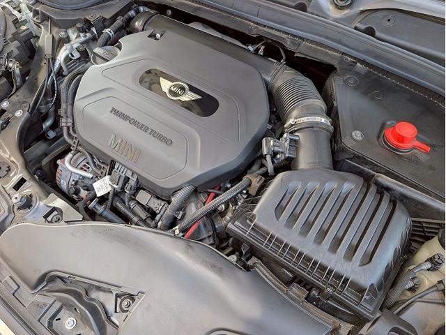 MINI クーパーD 純正HDDナビ バックカメラ 前後コーナーセンサー マルチファンクションステアリング アイドリングストップ 横滑り防止 オートライト レインセンサー コンフォートアクセス ETC アンビエントライト(63枚目)