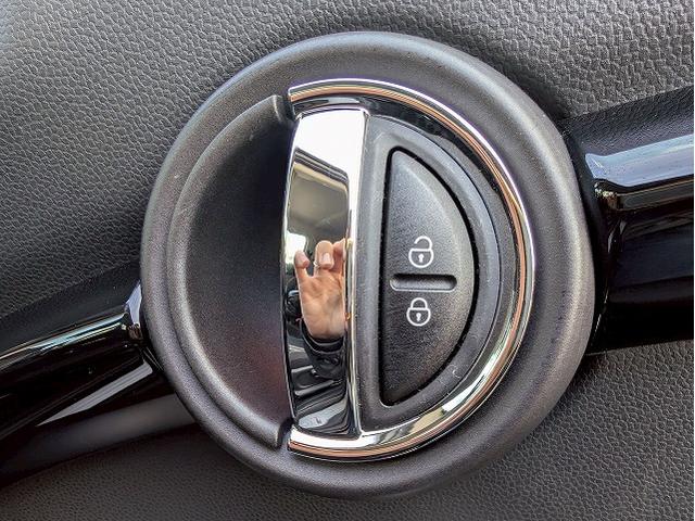 MINI 3ドア COOPER S 純正ナビ バックカメラ アダクティブクルーズコントロール インテリジェントセーフティー ミラーETC LEDヘッドライト コンフォートアクセス レインセンサー オートライト コーナーセンサー(41枚目)