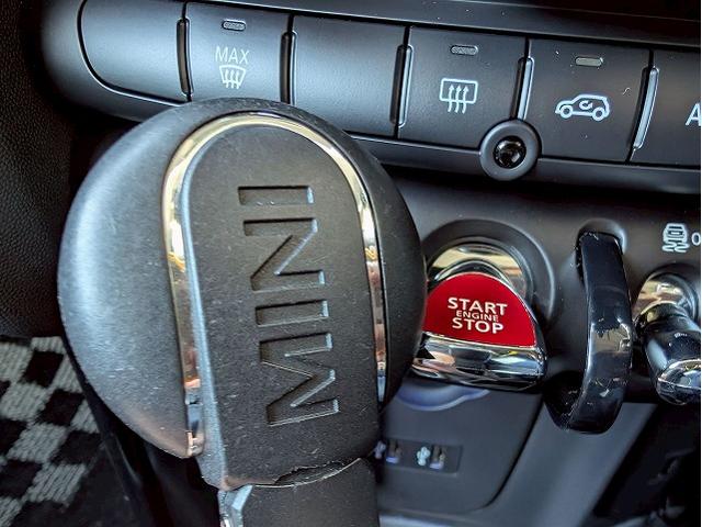 MINI 3ドア COOPER S 純正ナビ バックカメラ アダクティブクルーズコントロール インテリジェントセーフティー ミラーETC LEDヘッドライト コンフォートアクセス レインセンサー オートライト コーナーセンサー(52枚目)