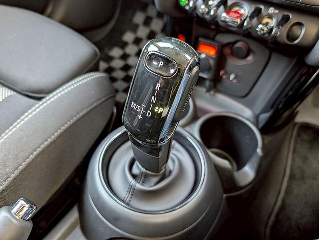 MINI 3ドア COOPER S 純正ナビ バックカメラ アダクティブクルーズコントロール インテリジェントセーフティー ミラーETC LEDヘッドライト コンフォートアクセス レインセンサー オートライト コーナーセンサー(55枚目)