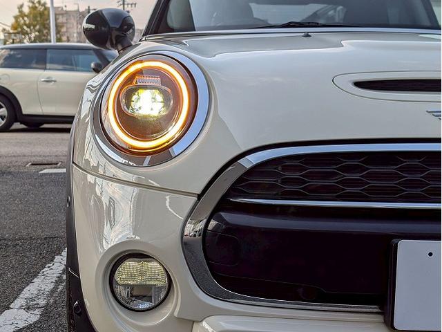 MINI 3ドア COOPER S 純正ナビ バックカメラ アダクティブクルーズコントロール インテリジェントセーフティー ミラーETC LEDヘッドライト コンフォートアクセス レインセンサー オートライト コーナーセンサー(63枚目)