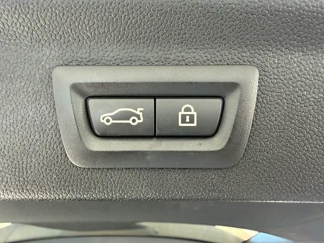 【電動リアゲート】ボタン一つで楽々開閉可能！