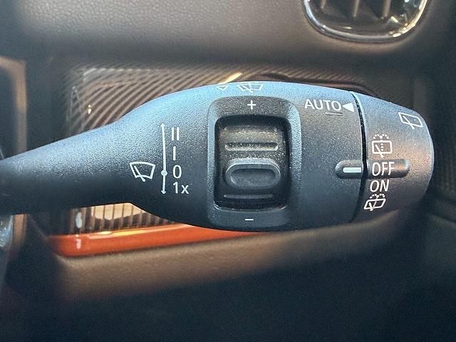 中部地区最大級ＭＩＮＩ専門店。ＤｕｅｌＬ　ＡＧとのコラボレートショップです。専門店ならではの入手困難な限定車も展示しております。０問い合わせ先は、０５２−７７５−４０９２まで！！