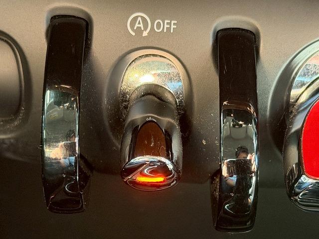 中部地区最大級ＭＩＮＩ専門店。ＤｕｅｌＬ　ＡＧとのコラボレートショップです。専門店ならではの入手困難な限定車も展示しております。０問い合わせ先は、０５２−７７５−４０９２まで！！