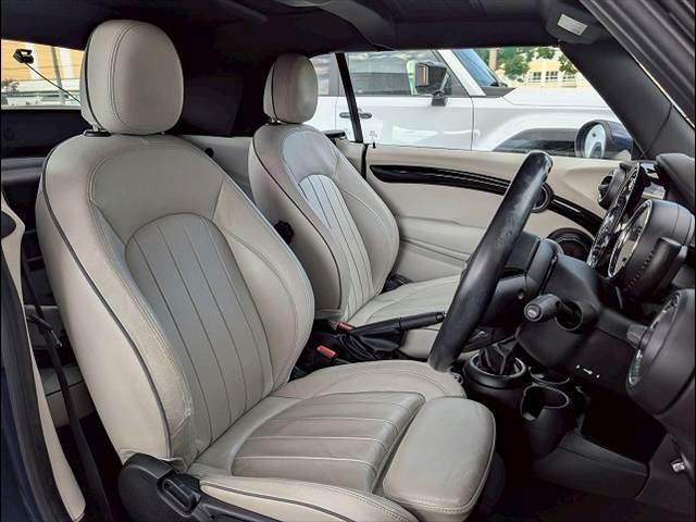 ＭＩＮＩ ２ドア　ＣＯＯＰＥＲ　純正ナビ／バックカメラ／シートヒータ／クルーズコントロール（17枚目）