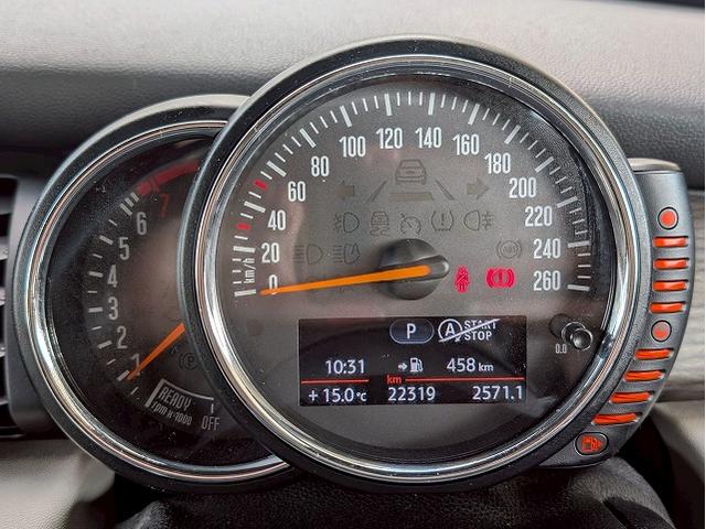 中部地区最大級ＭＩＮＩ専門店。ＤｕｅｌＬ　ＡＧとのコラボレートショップです。専門店ならではの入手困難な限定車も展示しております。０問い合わせ先は、０５２−７７５−４０９２まで！！