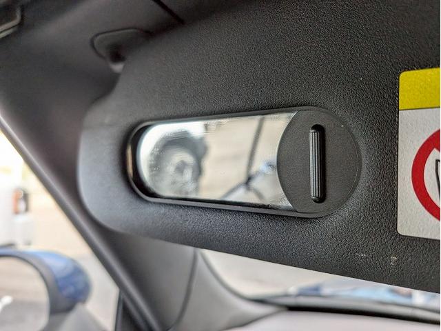 中部地区最大級ＭＩＮＩ専門店。ＤｕｅｌＬ　ＡＧとのコラボレートショップです。専門店ならではの入手困難な限定車も展示しております。０問い合わせ先は、０５２−７７５−４０９２まで！！