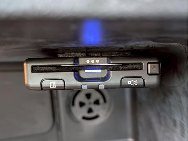 中部地区最大級ＭＩＮＩ専門店。ＤｕｅｌＬ　ＡＧとのコラボレートショップです。専門店ならではの入手困難な限定車も展示しております。０問い合わせ先は、０５２−７７５−４０９２まで！！