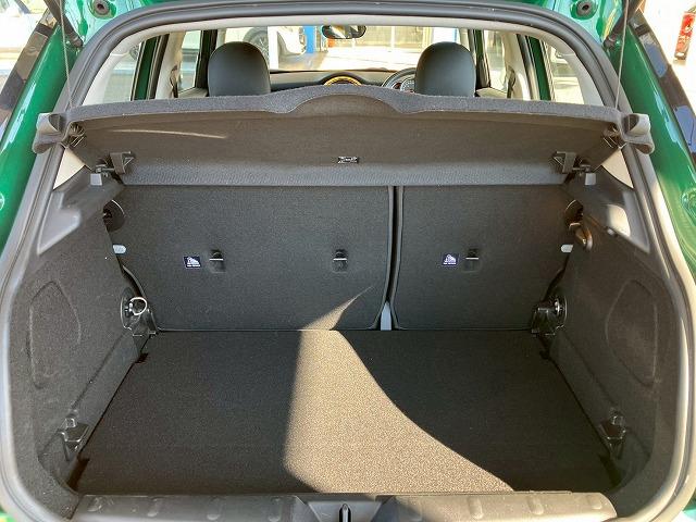 ＭＩＮＩ ５ドア　ＣＯＯＰＥＲ　Ｄ　純正ナビ　バックカメラ　インテリジェントセーフティー　ＥＴＣ　コーナーセンサー　アイドリングストップ　レインセンサー　オートライト　ＬＥＤヘッドライト　コンフォートアクセス（27枚目）