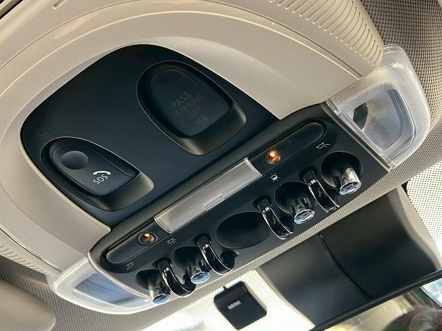 ＭＩＮＩ ５ドア　ＣＯＯＰＥＲ　Ｄ　純正ナビ　バックカメラ　インテリジェントセーフティー　ＥＴＣ　コーナーセンサー　アイドリングストップ　レインセンサー　オートライト　ＬＥＤヘッドライト　コンフォートアクセス（46枚目）