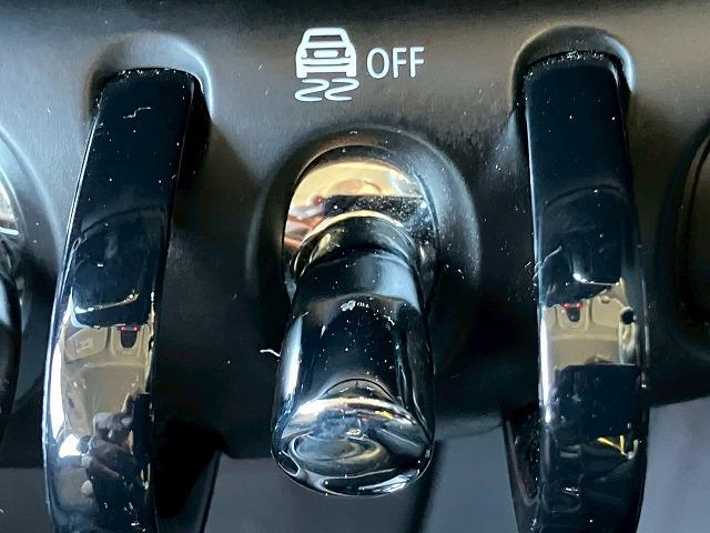 ＭＩＮＩ ５ドア　ＣＯＯＰＥＲ　Ｄ　純正ナビ　バックカメラ　インテリジェントセーフティー　ＥＴＣ　コーナーセンサー　アイドリングストップ　レインセンサー　オートライト　ＬＥＤヘッドライト　コンフォートアクセス（56枚目）