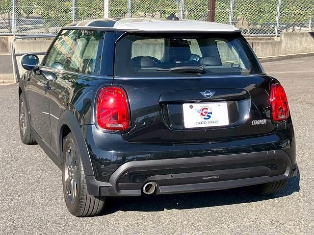 ＭＩＮＩ ３ドア　ＣＯＯＰＥＲ　Ｃｌａｓｓｉｃ　ＴＲＩＭ　Ａｐｐｌｅ　Ｃａｒ　Ｐｌａｙ　バックカメラ　アダクティブクルーズコントロール　ＥＴＣ　コンフォートアクセス　インテリジェントセーフティー　ドライビングモード　レインセンサー　オートライト（15枚目）