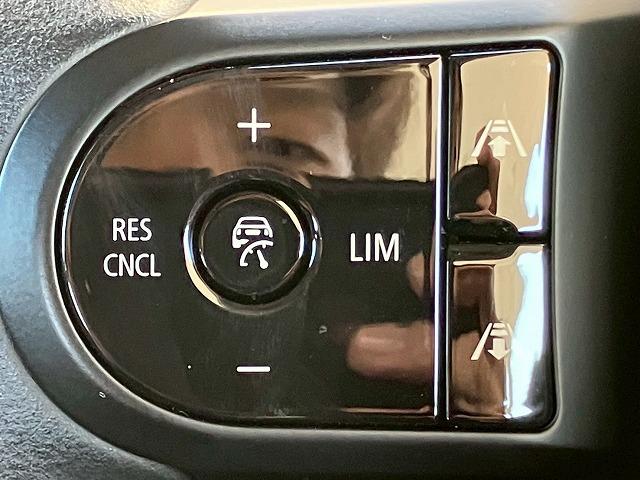 ＭＩＮＩ ３ドア　ＣＯＯＰＥＲ　Ｃｌａｓｓｉｃ　ＴＲＩＭ　Ａｐｐｌｅ　Ｃａｒ　Ｐｌａｙ　バックカメラ　アダクティブクルーズコントロール　ＥＴＣ　コンフォートアクセス　インテリジェントセーフティー　ドライビングモード　レインセンサー　オートライト（37枚目）