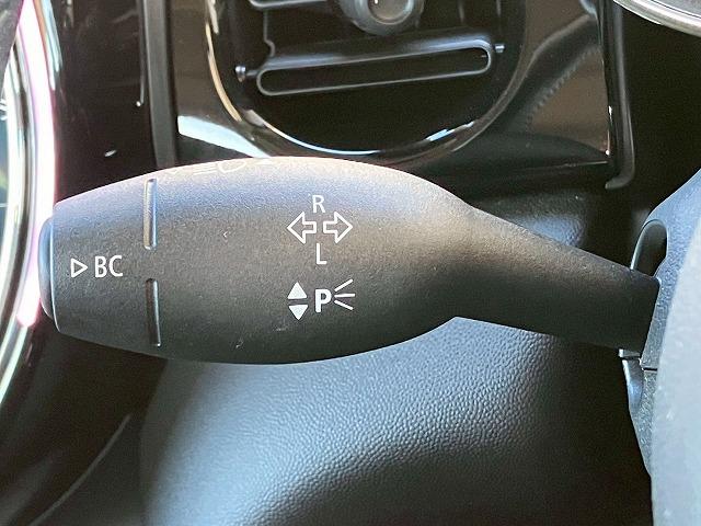 ＭＩＮＩ ３ドア　ＣＯＯＰＥＲ　Ｃｌａｓｓｉｃ　ＴＲＩＭ　Ａｐｐｌｅ　Ｃａｒ　Ｐｌａｙ　バックカメラ　アダクティブクルーズコントロール　ＥＴＣ　コンフォートアクセス　インテリジェントセーフティー　ドライビングモード　レインセンサー　オートライト（39枚目）