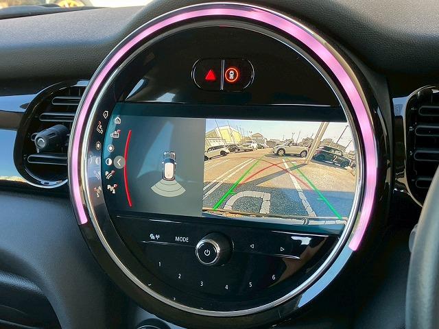ＭＩＮＩ ３ドア　ＣＯＯＰＥＲ　Ｃｌａｓｓｉｃ　ＴＲＩＭ　Ａｐｐｌｅ　Ｃａｒ　Ｐｌａｙ　バックカメラ　アダクティブクルーズコントロール　ＥＴＣ　コンフォートアクセス　インテリジェントセーフティー　ドライビングモード　レインセンサー　オートライト（48枚目）