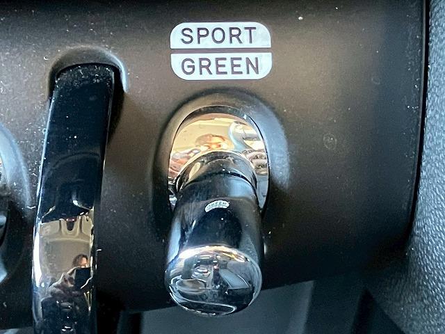 ＭＩＮＩ ３ドア　ＣＯＯＰＥＲ　Ｃｌａｓｓｉｃ　ＴＲＩＭ　Ａｐｐｌｅ　Ｃａｒ　Ｐｌａｙ　バックカメラ　アダクティブクルーズコントロール　ＥＴＣ　コンフォートアクセス　インテリジェントセーフティー　ドライビングモード　レインセンサー　オートライト（55枚目）