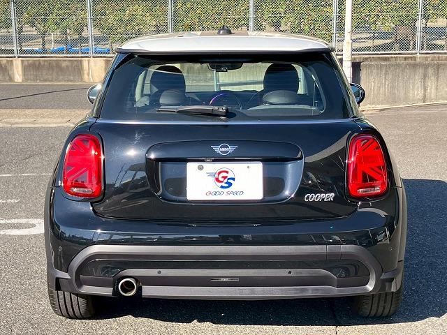 ＭＩＮＩ ３ドア　ＣＯＯＰＥＲ　Ｃｌａｓｓｉｃ　ＴＲＩＭ　Ａｐｐｌｅ　Ｃａｒ　Ｐｌａｙ　バックカメラ　アダクティブクルーズコントロール　ＥＴＣ　コンフォートアクセス　インテリジェントセーフティー　ドライビングモード　レインセンサー　オートライト（71枚目）