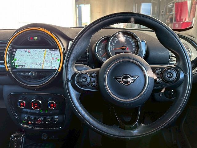 ＭＩＮＩ クーパー　クラブマン　アダクティブクルーズコントロール　純正ナビ　バックカメラ　インテリジェントセーフティー　ミラーＥＴＣ　コンフォートアクセス　シートヒーター　ドライビングモード　ＬＥＤヘッドライト　レインセンサー（33枚目）