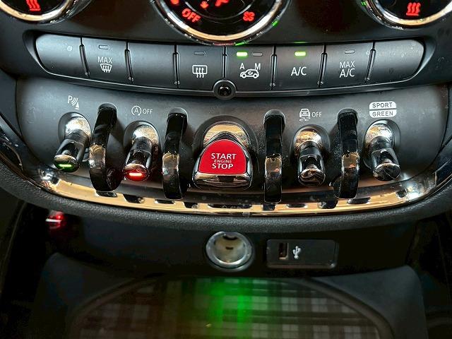 ＭＩＮＩ クーパー　クラブマン　アダクティブクルーズコントロール　純正ナビ　バックカメラ　インテリジェントセーフティー　ミラーＥＴＣ　コンフォートアクセス　シートヒーター　ドライビングモード　ＬＥＤヘッドライト　レインセンサー（52枚目）