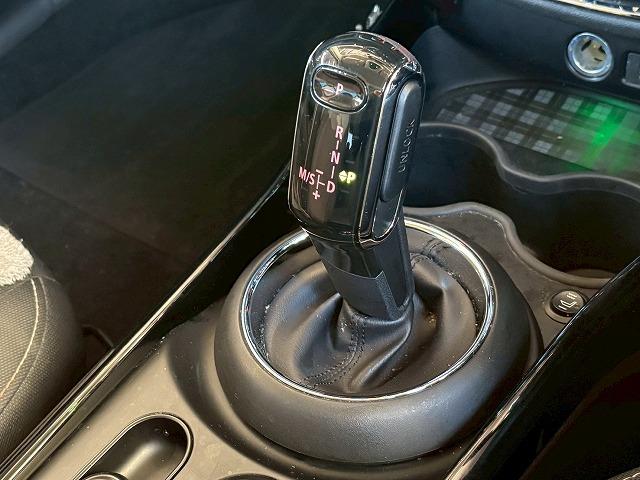 ＭＩＮＩ クーパー　クラブマン　アダクティブクルーズコントロール　純正ナビ　バックカメラ　インテリジェントセーフティー　ミラーＥＴＣ　コンフォートアクセス　シートヒーター　ドライビングモード　ＬＥＤヘッドライト　レインセンサー（61枚目）