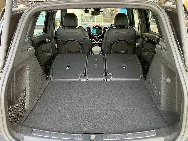 ＭＩＮＩ クーパーＤ　クロスオーバー・シャドー・エディション　シートヒーター　革シート　アダクティブクルーズコントロール　電動リアゲート　Ａｐｐｌｅ　Ｃａｒ　Ｐｌａｙ　バックカメラ　インテリジェントセーフティー　コンフォートアクセス　ドライビングモード（19枚目）