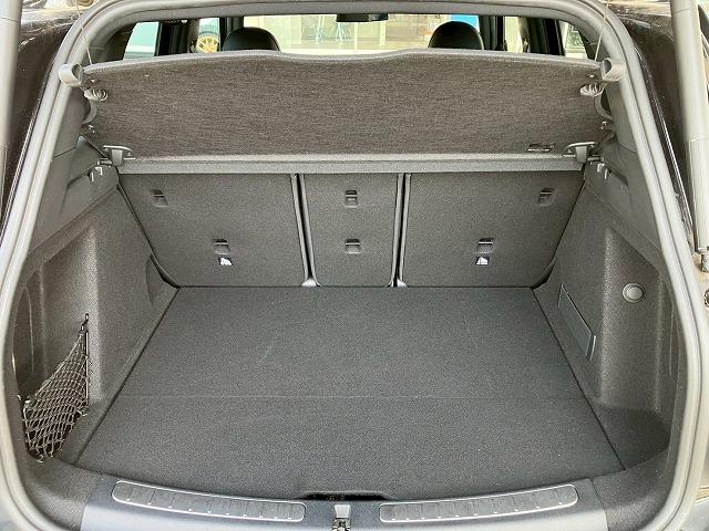 ＭＩＮＩ クーパーＤ　クロスオーバー・シャドー・エディション　シートヒーター　革シート　アダクティブクルーズコントロール　電動リアゲート　Ａｐｐｌｅ　Ｃａｒ　Ｐｌａｙ　バックカメラ　インテリジェントセーフティー　コンフォートアクセス　ドライビングモード（27枚目）