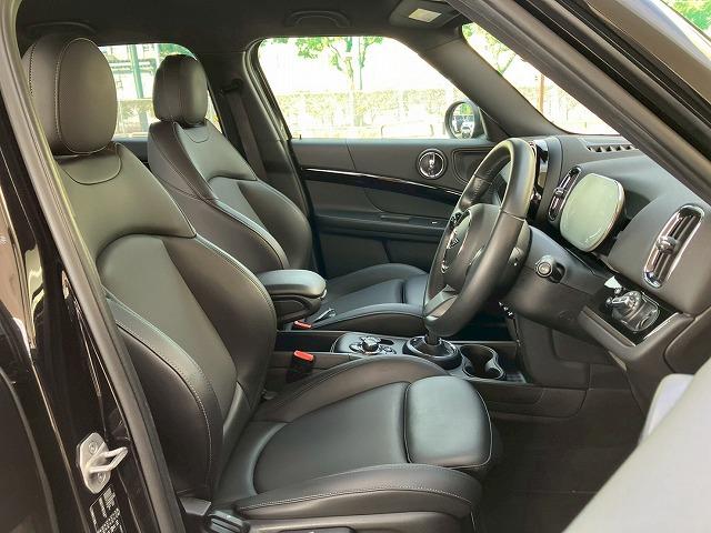 ＭＩＮＩ クーパーＤ　クロスオーバー・シャドー・エディション　シートヒーター　革シート　アダクティブクルーズコントロール　電動リアゲート　Ａｐｐｌｅ　Ｃａｒ　Ｐｌａｙ　バックカメラ　インテリジェントセーフティー　コンフォートアクセス　ドライビングモード（32枚目）