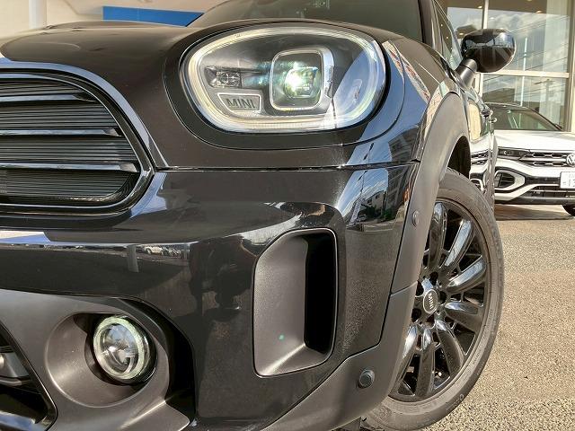 ＭＩＮＩ クーパーＤ　クロスオーバー・シャドー・エディション　シートヒーター　革シート　アダクティブクルーズコントロール　電動リアゲート　Ａｐｐｌｅ　Ｃａｒ　Ｐｌａｙ　バックカメラ　インテリジェントセーフティー　コンフォートアクセス　ドライビングモード（68枚目）