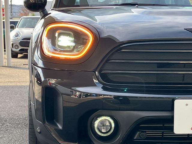 ＭＩＮＩ クーパーＤ　クロスオーバー・シャドー・エディション　シートヒーター　革シート　アダクティブクルーズコントロール　電動リアゲート　Ａｐｐｌｅ　Ｃａｒ　Ｐｌａｙ　バックカメラ　インテリジェントセーフティー　コンフォートアクセス　ドライビングモード（69枚目）
