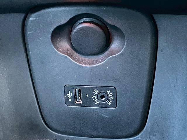 ＭＩＮＩ ５ドア　ＣＯＯＰＥＲ　純正ナビ　バックカメラ　ＥＴＣ　レインセンサー　オートライト　ＨＩＤヘッドライト　アイドリングストップ　プッシュスタート　リアコーナーセンサー（52枚目）