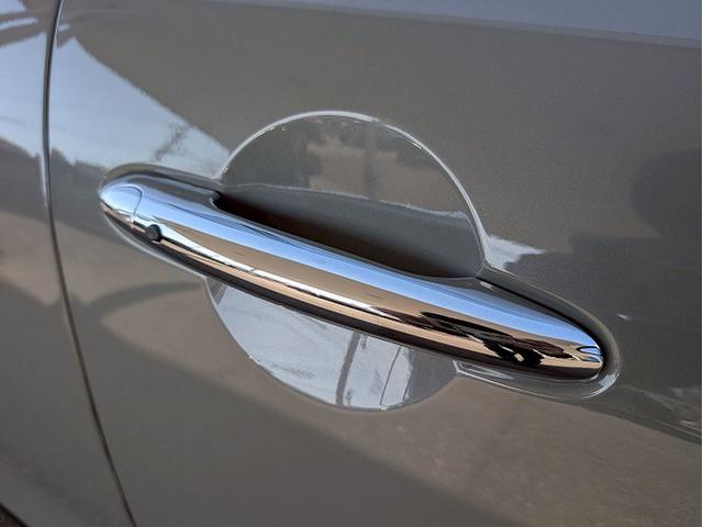 MINI 5ドア COOPER S 60イヤーズエディション シートヒーター アダクティブクルーズコントロール 革シート コンフォートアクセス インテリジェントセーフティー レインセンサー オートライト ドライビングモード コーナーセンサー(63枚目)