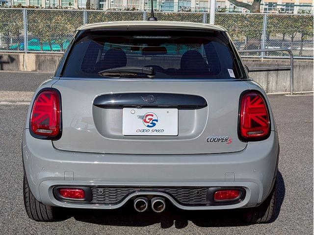 MINI 5ドア COOPER S 60イヤーズエディション シートヒーター アダクティブクルーズコントロール 革シート コンフォートアクセス インテリジェントセーフティー レインセンサー オートライト ドライビングモード コーナーセンサー(73枚目)