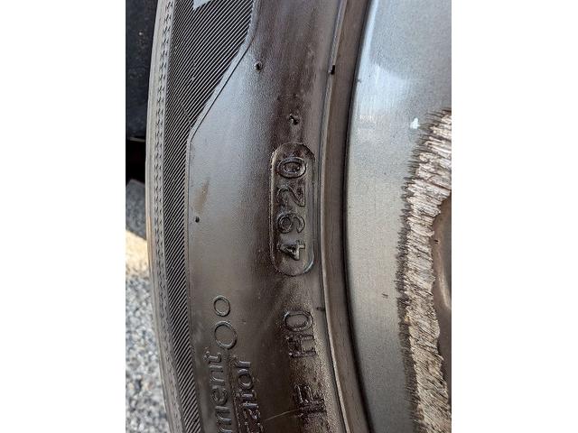 MINI クーパー コンバーチブル 純正HDDナビ バクカメラ シートヒーター アダプティブクルーズコントロール 前後コーナーセンサー ETC 衝突軽減 オートライト レインセンサー コンフォートアクセス ドライビングモード(24枚目)