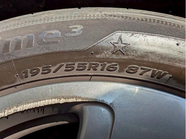 MINI クーパー コンバーチブル 純正HDDナビ バクカメラ シートヒーター アダプティブクルーズコントロール 前後コーナーセンサー ETC 衝突軽減 オートライト レインセンサー コンフォートアクセス ドライビングモード(25枚目)