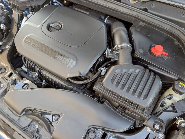 MINI クーパー コンバーチブル 純正HDDナビ バクカメラ シートヒーター アダプティブクルーズコントロール 前後コーナーセンサー ETC 衝突軽減 オートライト レインセンサー コンフォートアクセス ドライビングモード(69枚目)