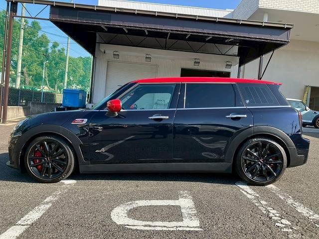ＭＩＮＩ ジョンクーパーワークス　クラブマン　ワンオーナー　ＡｐｐｌｅＣａｒＰｌａｙ　バックカメラ　シートヒーター　アダプティブクルーズコントロール　前後コーナーセンサー　衝突軽減　ヘッドアップディスプレイ　パドルシフト　オートライト（15枚目）