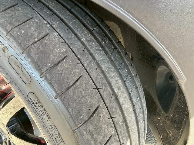 ＭＩＮＩ ジョンクーパーワークス　クラブマン　ワンオーナー　ＡｐｐｌｅＣａｒＰｌａｙ　バックカメラ　シートヒーター　アダプティブクルーズコントロール　前後コーナーセンサー　衝突軽減　ヘッドアップディスプレイ　パドルシフト　オートライト（25枚目）