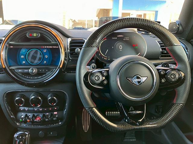 ＭＩＮＩ ジョンクーパーワークス　クラブマン　ワンオーナー　ＡｐｐｌｅＣａｒＰｌａｙ　バックカメラ　シートヒーター　アダプティブクルーズコントロール　前後コーナーセンサー　衝突軽減　ヘッドアップディスプレイ　パドルシフト　オートライト（30枚目）