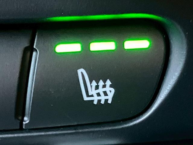 ＭＩＮＩ ジョンクーパーワークス　クラブマン　ワンオーナー　ＡｐｐｌｅＣａｒＰｌａｙ　バックカメラ　シートヒーター　アダプティブクルーズコントロール　前後コーナーセンサー　衝突軽減　ヘッドアップディスプレイ　パドルシフト　オートライト（55枚目）