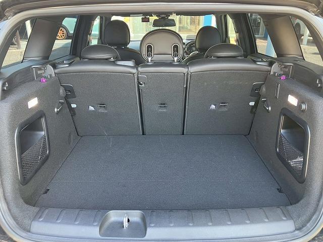 ＭＩＮＩ ジョンクーパーワークス　クラブマン　ワンオーナー　ＡｐｐｌｅＣａｒＰｌａｙ　バックカメラ　シートヒーター　アダプティブクルーズコントロール　前後コーナーセンサー　衝突軽減　ヘッドアップディスプレイ　パドルシフト　オートライト（69枚目）