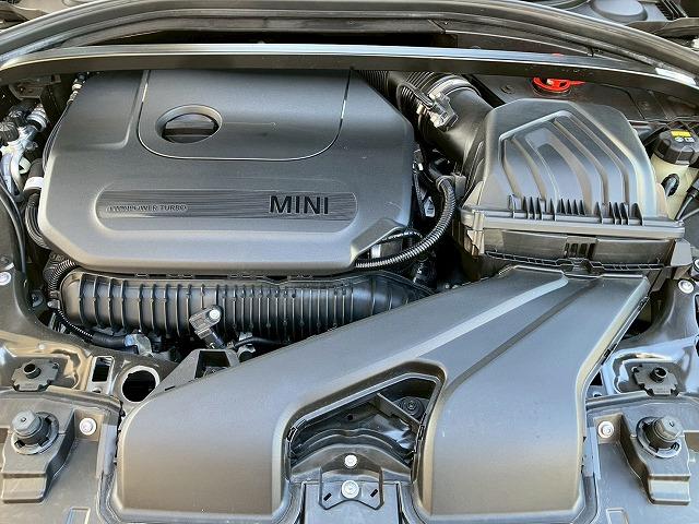 ＭＩＮＩ ジョンクーパーワークス　クラブマン　ワンオーナー　ＡｐｐｌｅＣａｒＰｌａｙ　バックカメラ　シートヒーター　アダプティブクルーズコントロール　前後コーナーセンサー　衝突軽減　ヘッドアップディスプレイ　パドルシフト　オートライト（74枚目）