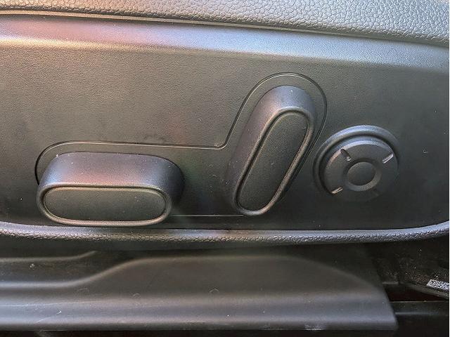 MINI クーパーS クラブマン 革シート シートヒーター アダクティブクルーズコントロール 純正ナビ バックカメラ パワーシート シートメモリー ヘッドアップディスプレイ ミラーETC コンフォートアクセス リアコーナーセンサー(31枚目)