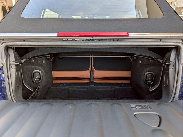 MINI 2ドア COOPER S 茶革シート シートヒーター 純正HDDナビ バックカメラ アダプティブクルーズコントロール 前後コーナーセンサー 衝突軽減 ミラーETC オートライト レインセンサー コンフォートアクセス(28枚目)