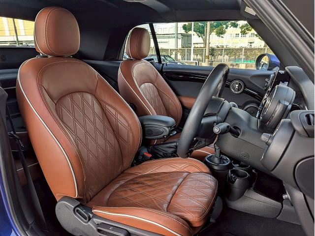 MINI 2ドア COOPER S 茶革シート シートヒーター 純正HDDナビ バックカメラ アダプティブクルーズコントロール 前後コーナーセンサー 衝突軽減 ミラーETC オートライト レインセンサー コンフォートアクセス(29枚目)