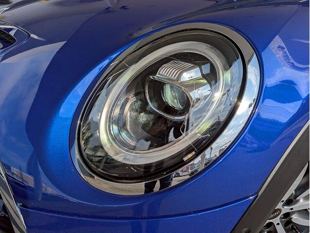 MINI 2ドア COOPER S 茶革シート シートヒーター 純正HDDナビ バックカメラ アダプティブクルーズコントロール 前後コーナーセンサー 衝突軽減 ミラーETC オートライト レインセンサー コンフォートアクセス(64枚目)