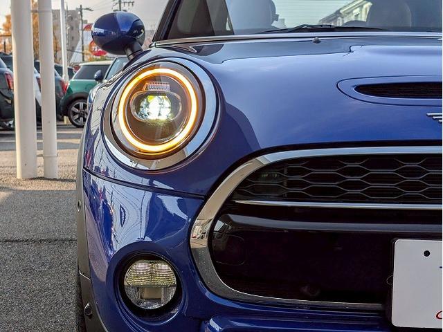 MINI 2ドア COOPER S 茶革シート シートヒーター 純正HDDナビ バックカメラ アダプティブクルーズコントロール 前後コーナーセンサー 衝突軽減 ミラーETC オートライト レインセンサー コンフォートアクセス(66枚目)