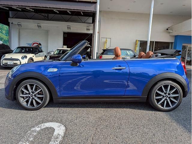 MINI 2ドア COOPER S 茶革シート シートヒーター 純正HDDナビ バックカメラ アダプティブクルーズコントロール 前後コーナーセンサー 衝突軽減 ミラーETC オートライト レインセンサー コンフォートアクセス(74枚目)