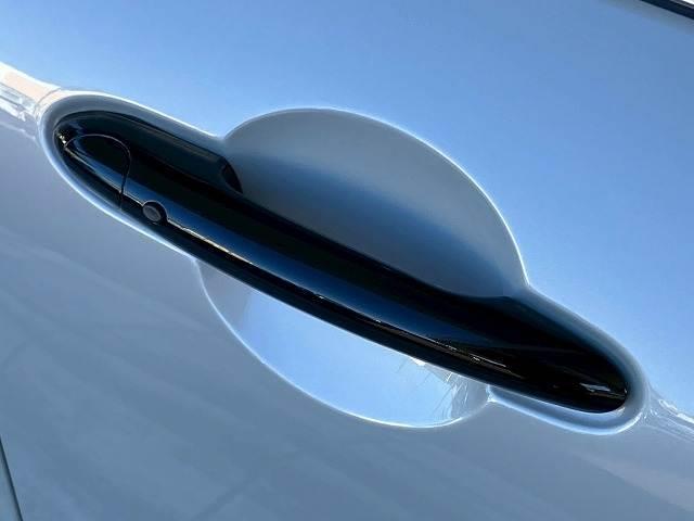 ＭＩＮＩ ディーゼル　ＣＯＯＰＥＲ　ＳＤ　ＲＨＤ　アダクティブクルーズコントロール　車高調　ミラーＥＴＣ　純正ナビ　バックカメラ　ヘッドアップディスプレイ　インテリジェントセーフティー　コンフォートアクセス　サイドスポイラー　レインセンサー（10枚目）