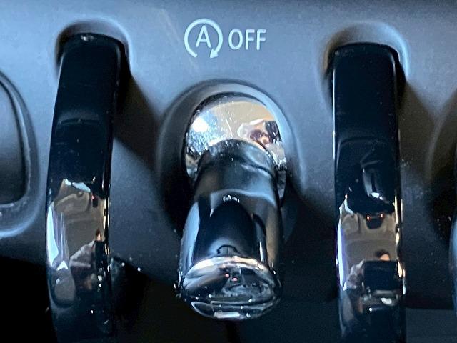 ＭＩＮＩ クーパーＤ　ワンオーナー　ＡｐｐｌｅＣａｒＰｌａｙ　バックカメラ　リアコーナーセンサー　アダプティブクルーズコントロール　ＥＴＣ　ドライビングモード　衝突軽減　ドライビングモード　コンフォートアクセス（52枚目）